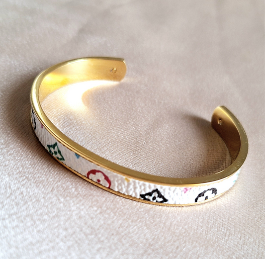 20152 Gold Plated Bangle