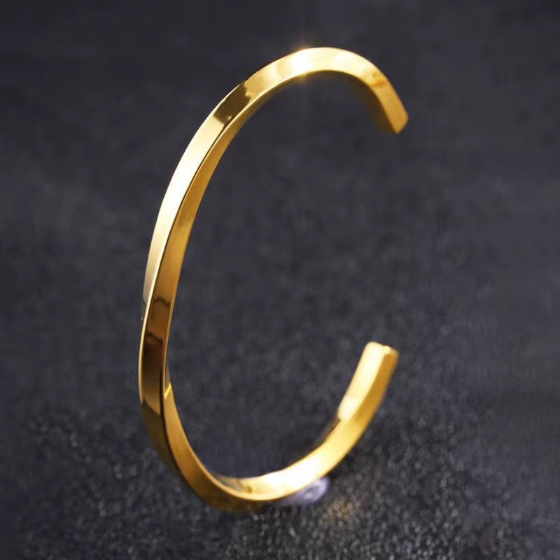 20280 Gold Plated Bangle