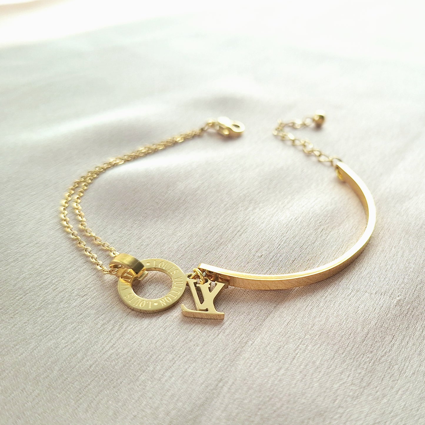 30291  Gold Plated Bracelet