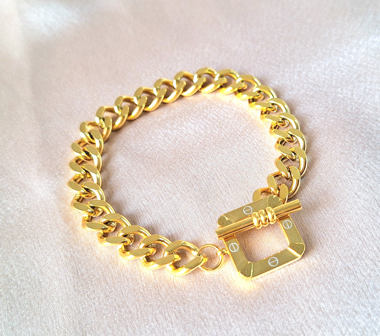 30294 Gold Plated Bracelet