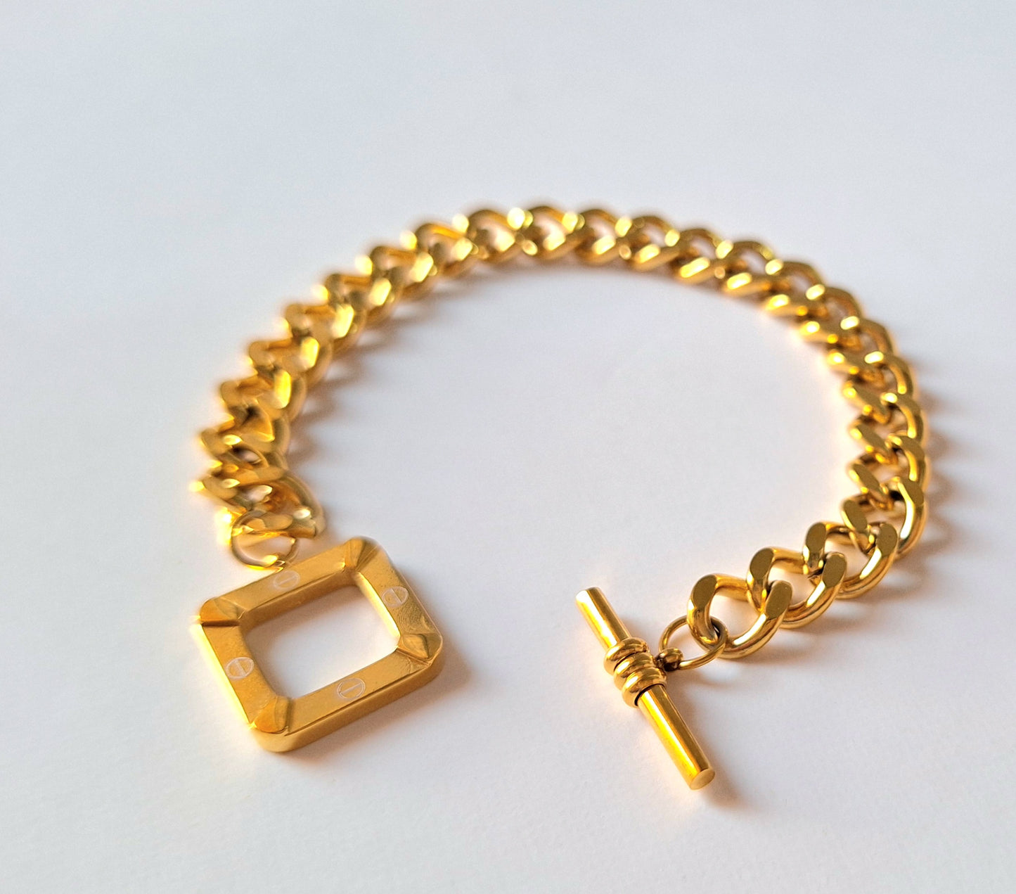 30294 Gold Plated Bracelet