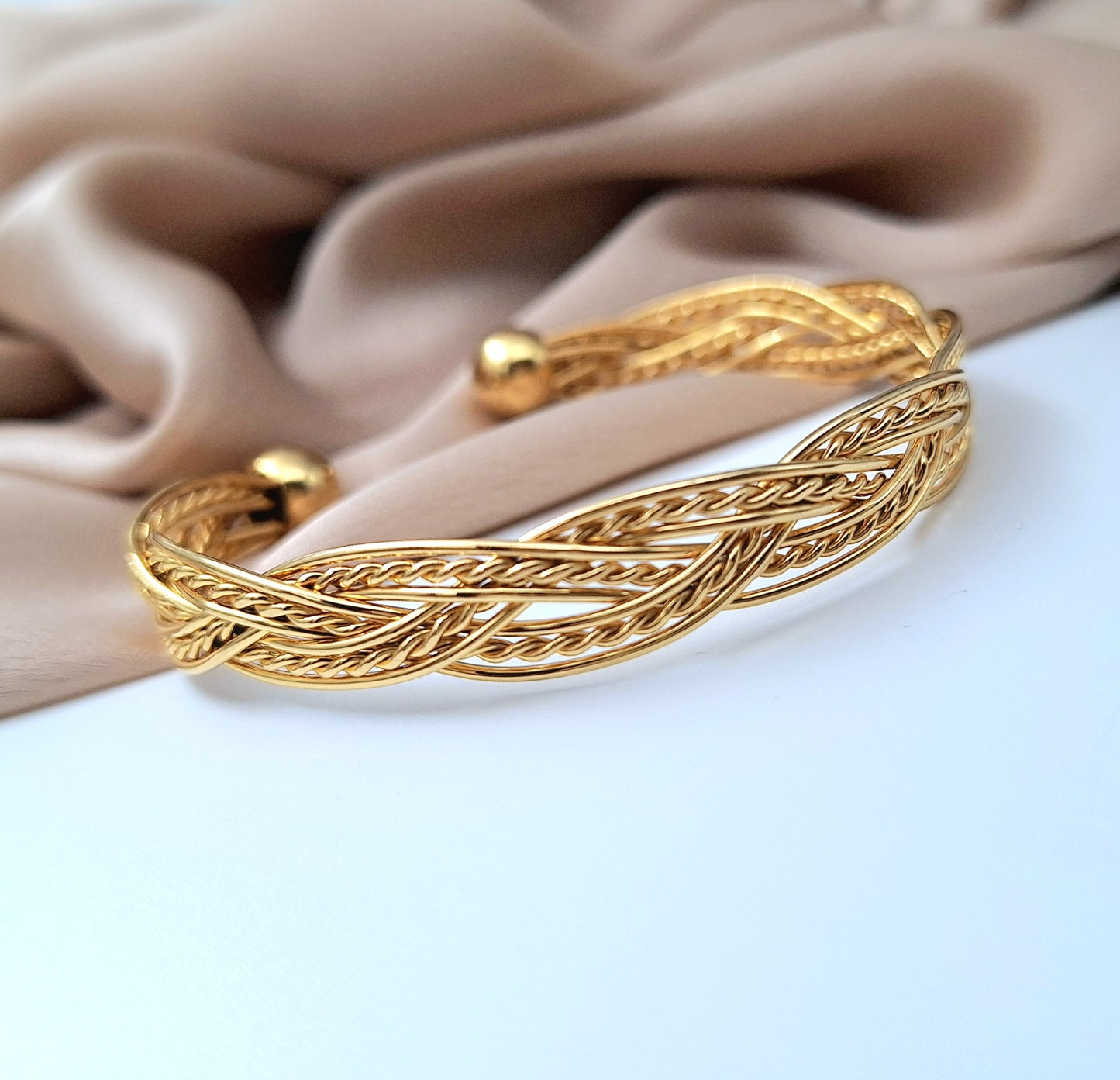 20214 Gold Plated Bangle