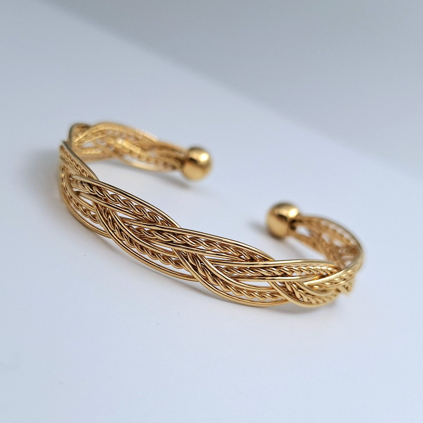 20214 Gold Plated Bangle