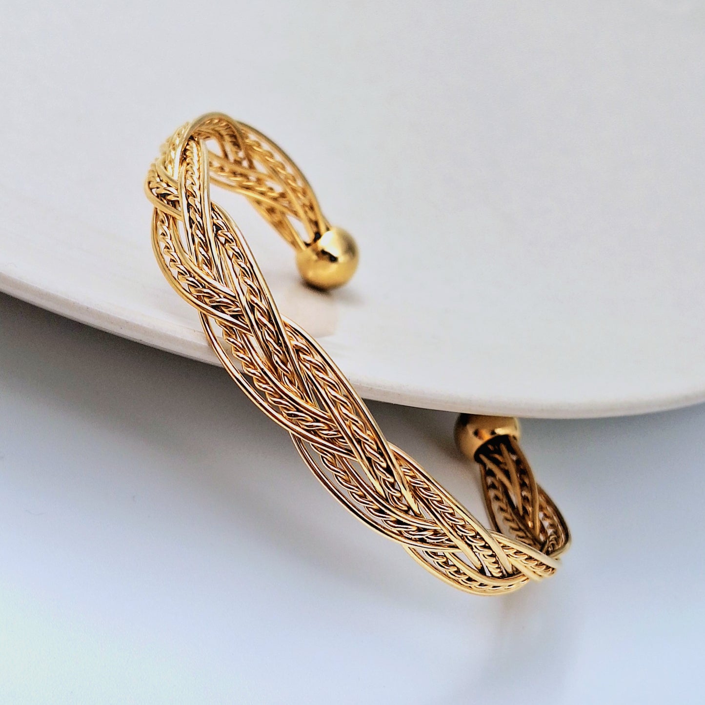 20214 Gold Plated Bangle