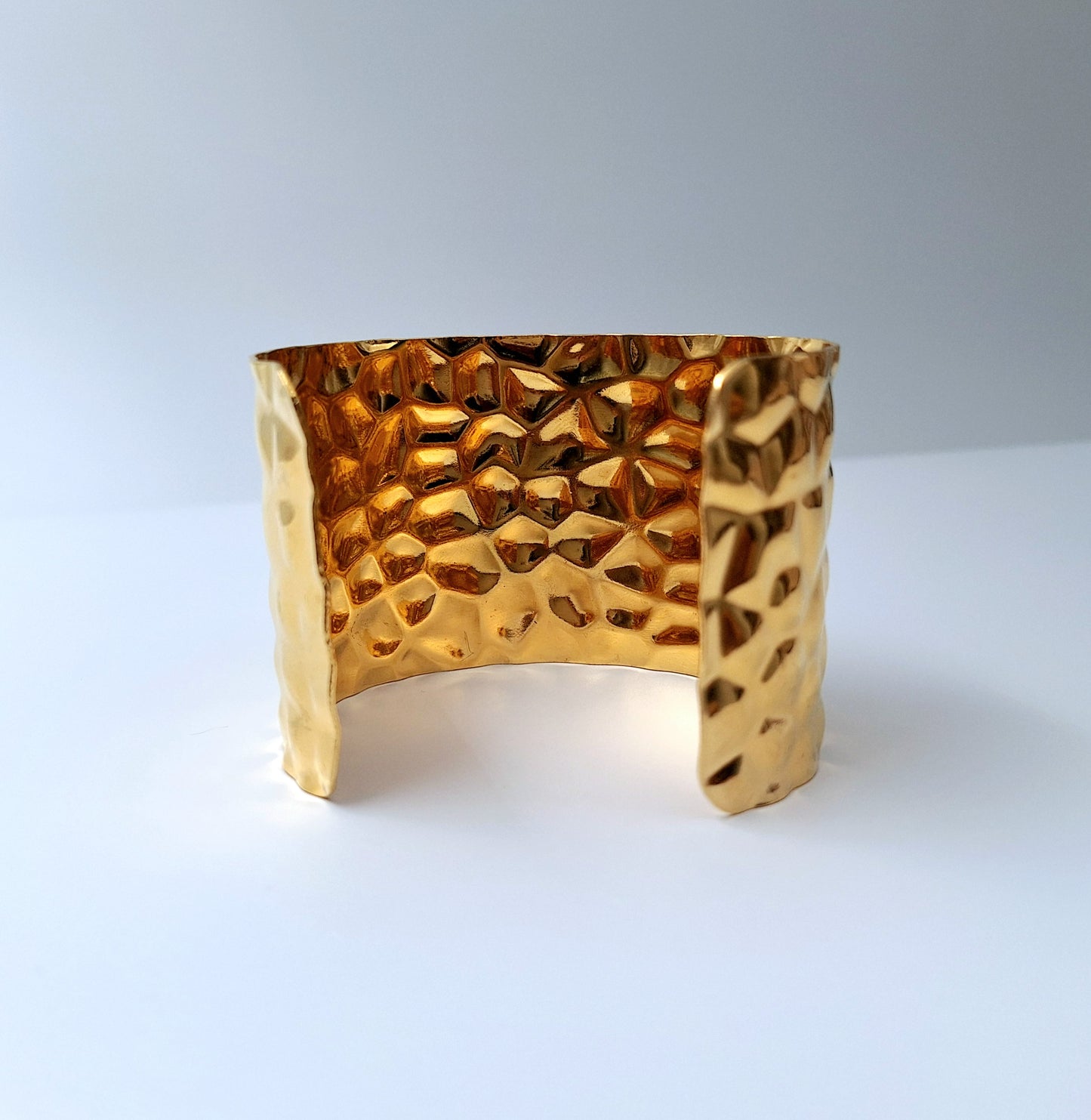 20213 Gold Plated Bangle