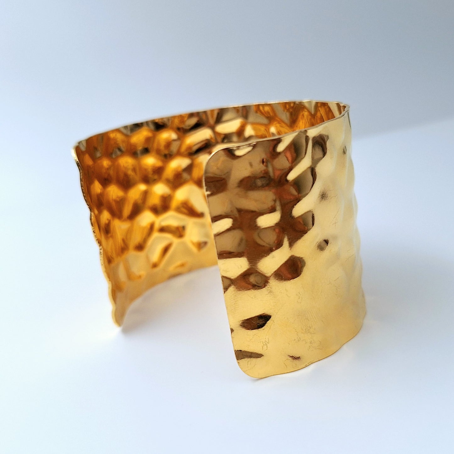 20213 Gold Plated Bangle