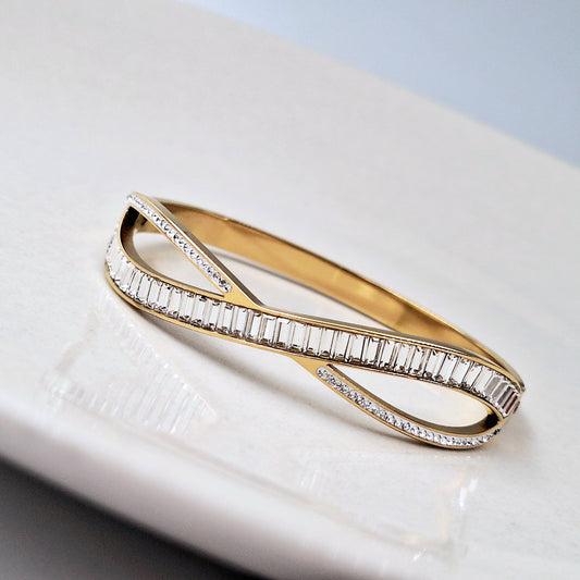 20223 Gold Plated Bangle