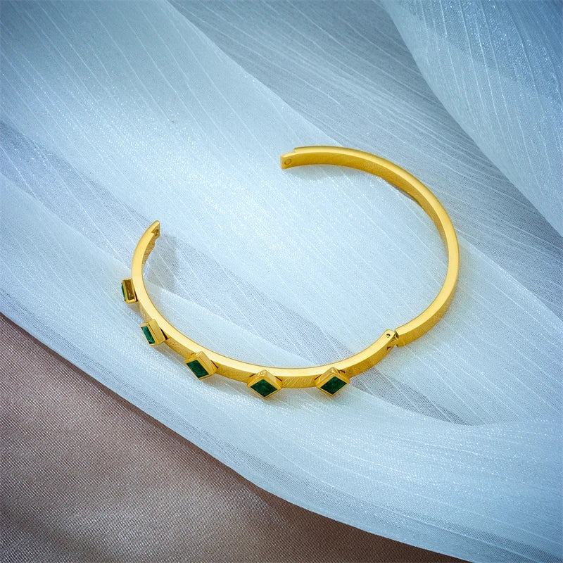 20142 Gold Plated Bangle