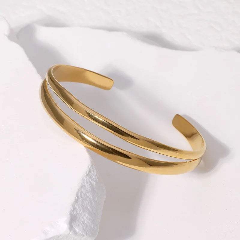 20134 Gold Plated Bangle