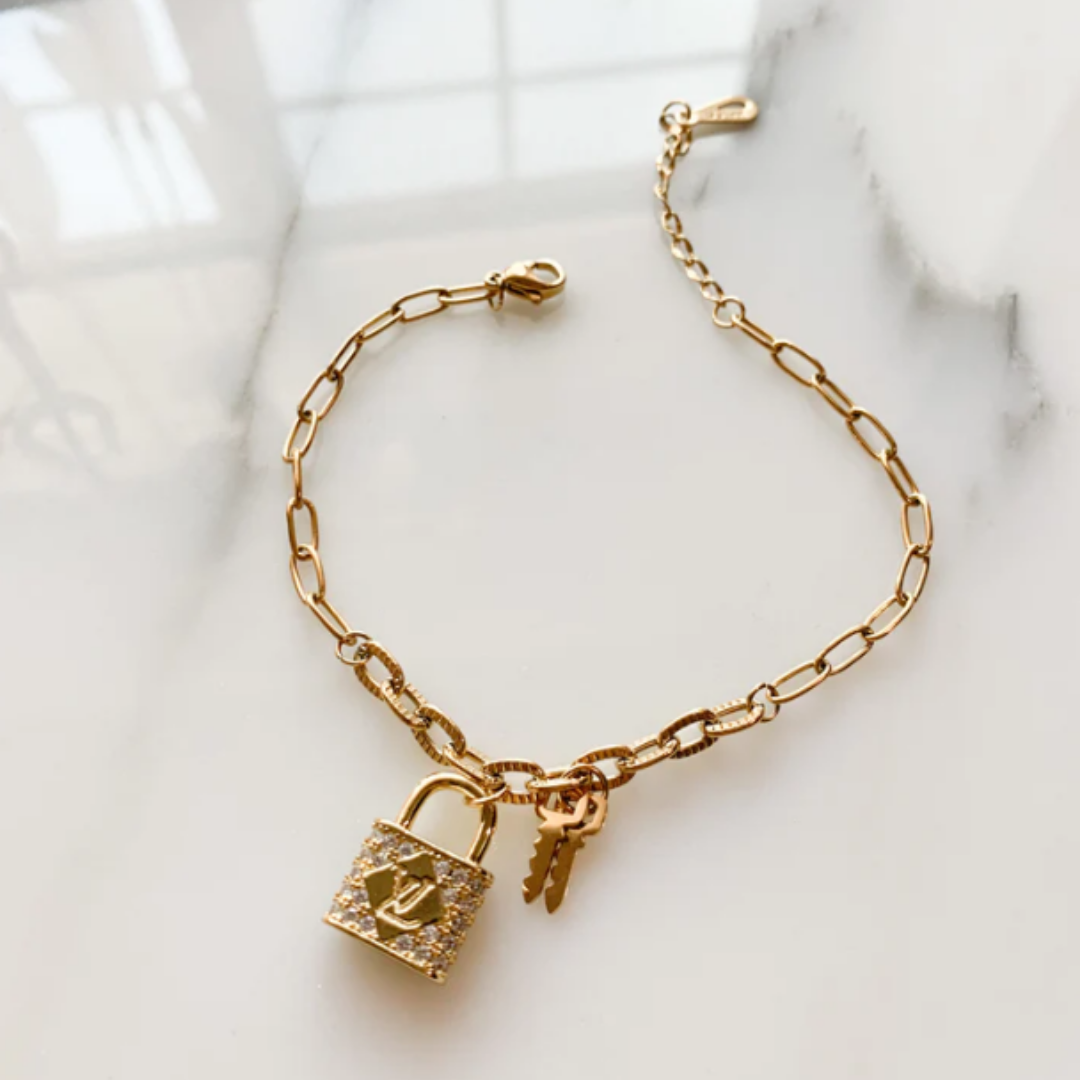 30022 Gold Plated Bracelet