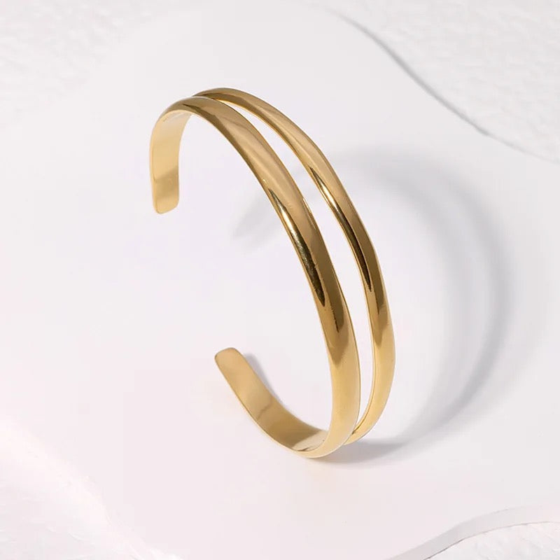 20134 Gold Plated Bangle