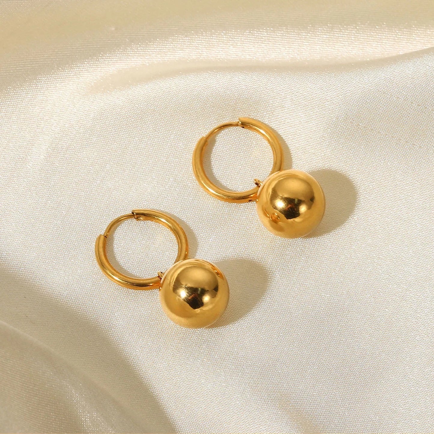 40251 gold plated Earrings