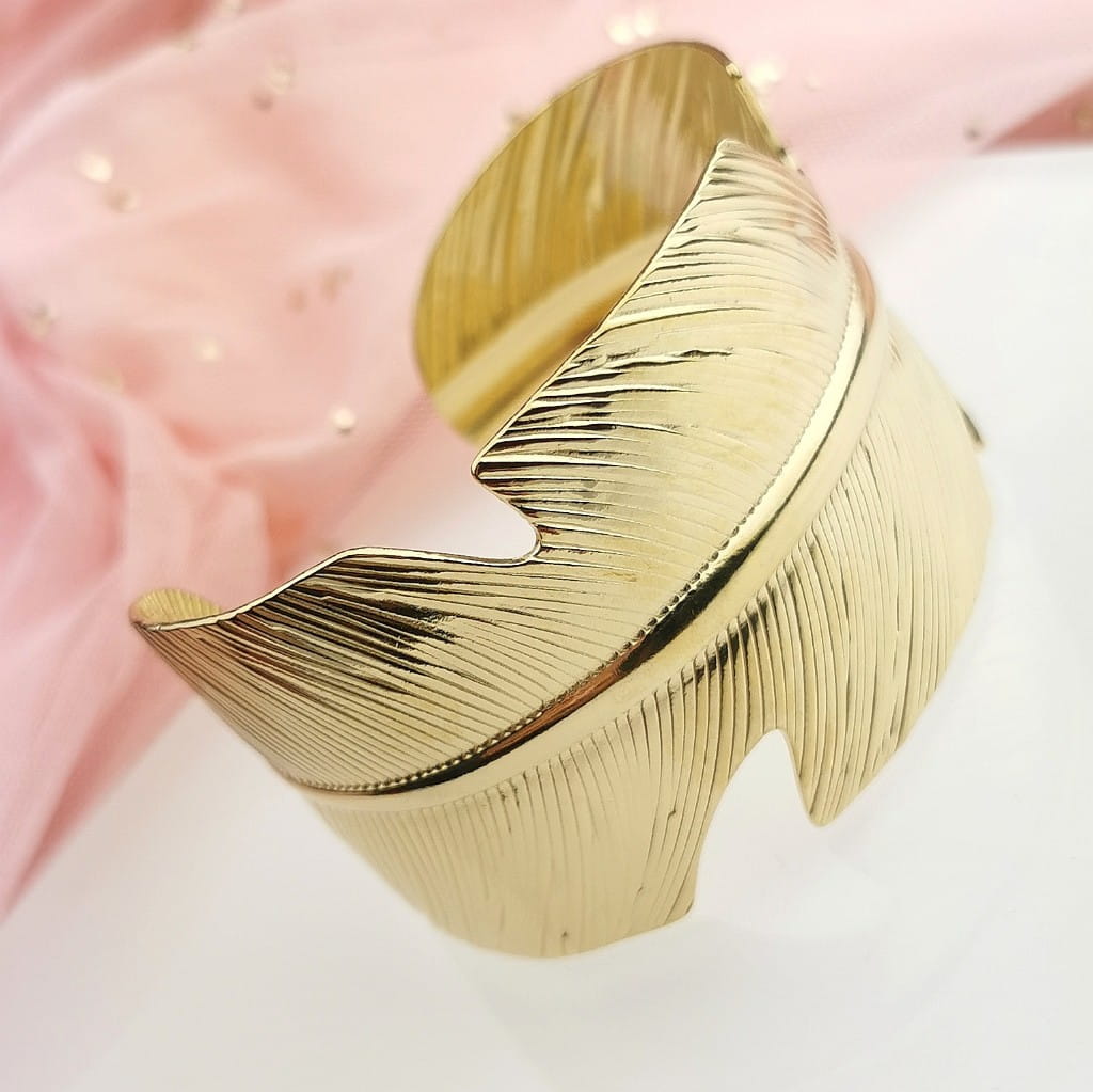 20207 Gold Plated Bangle