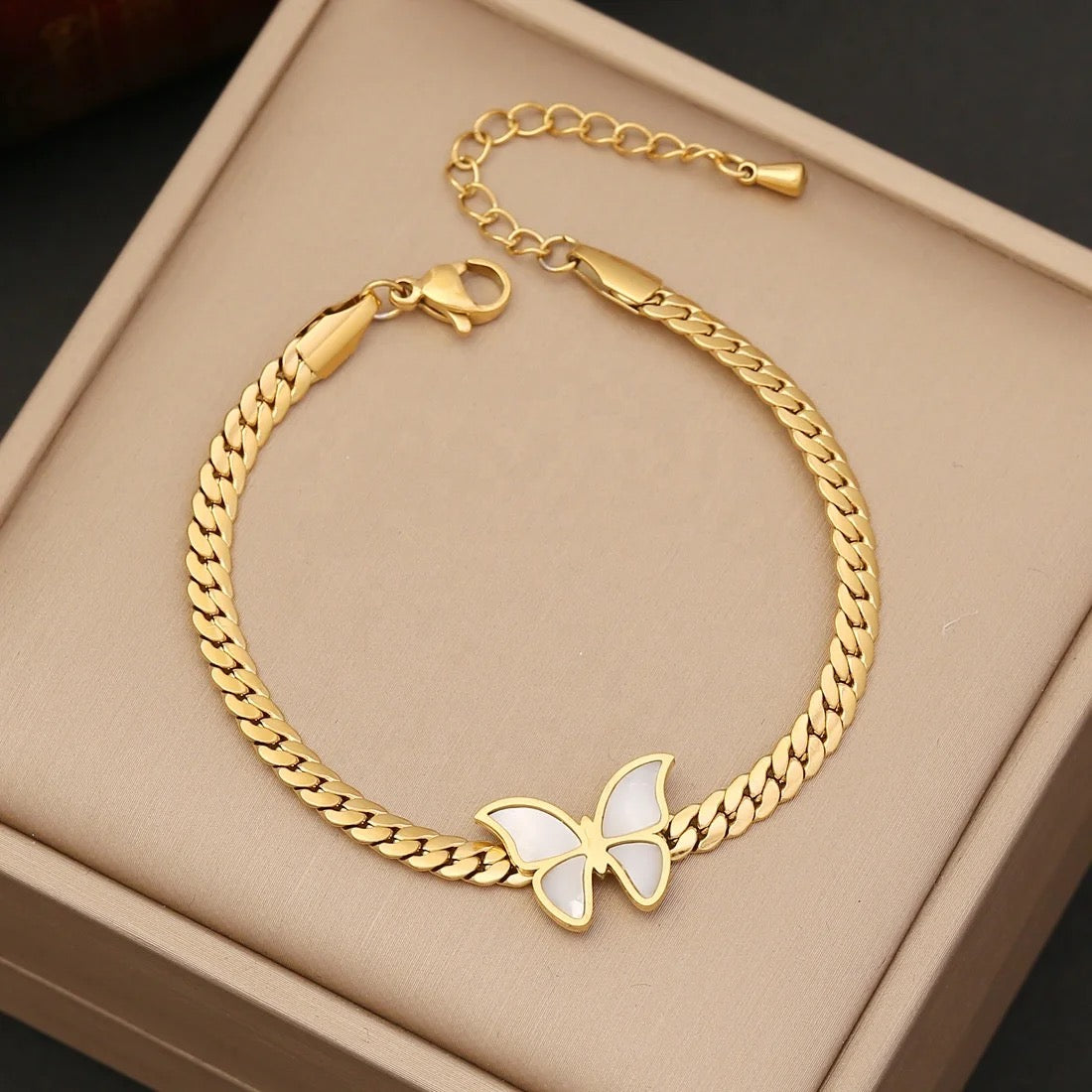 30213 Gold Plated Bracelet