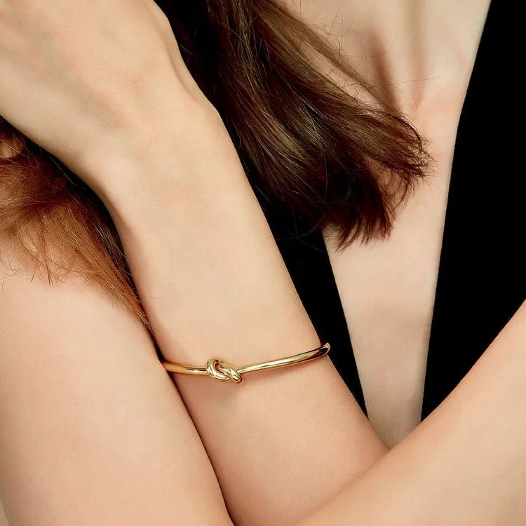 20125 Gold Plated Bangle