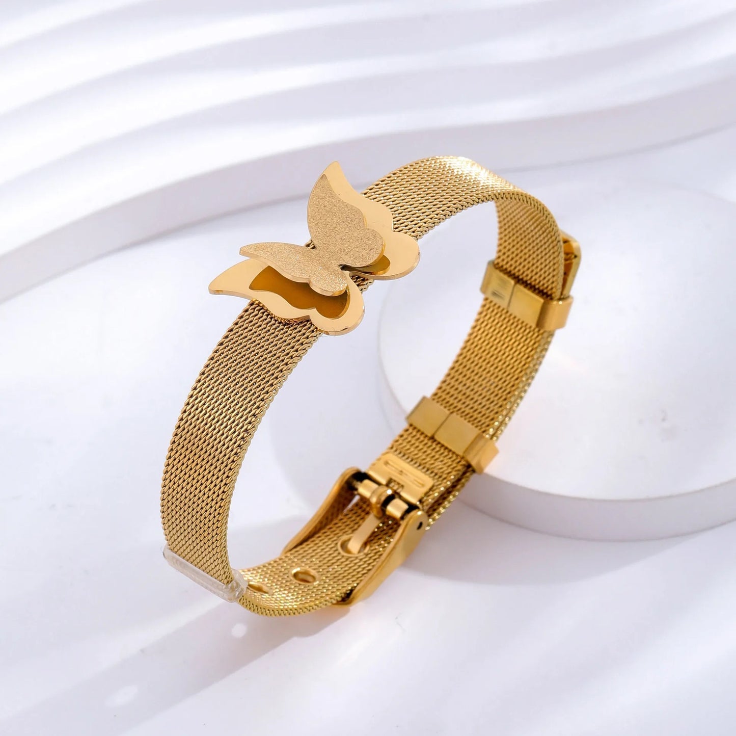 20123 Gold Plated Bangle