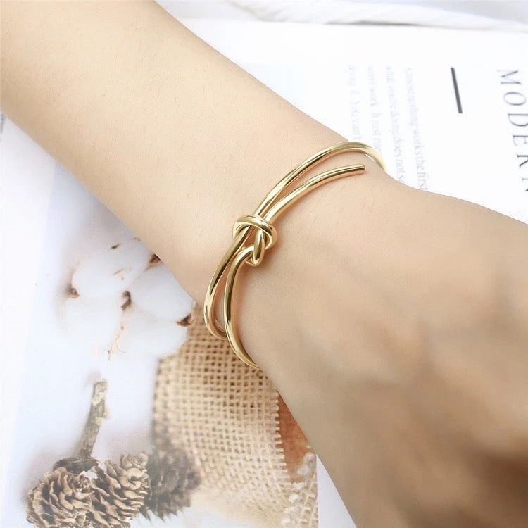 20210 Gold Plated Bangle