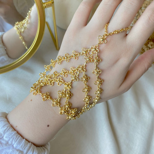 Golden Lace | Handmade Hand Chain, Singular Creation