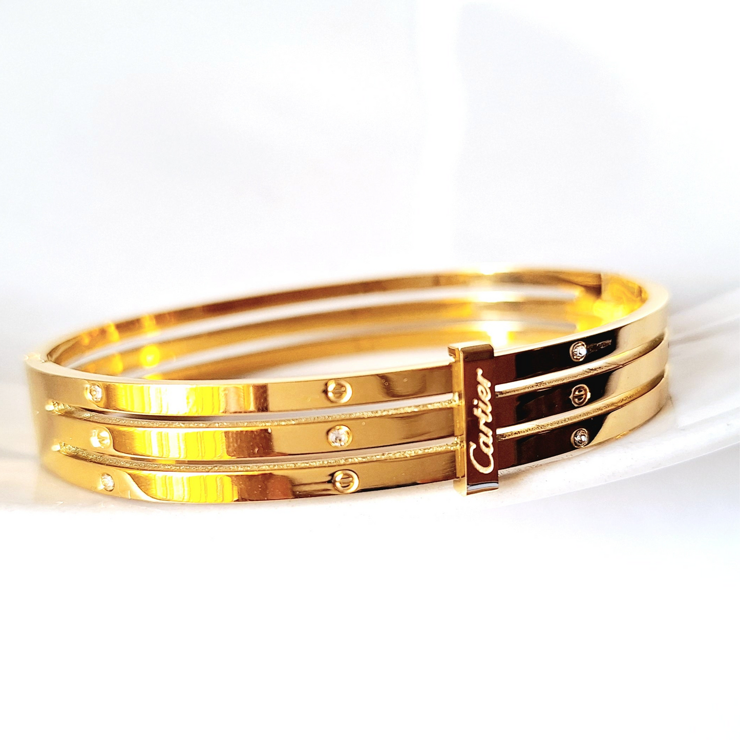 20151 Gold Plated Bangle