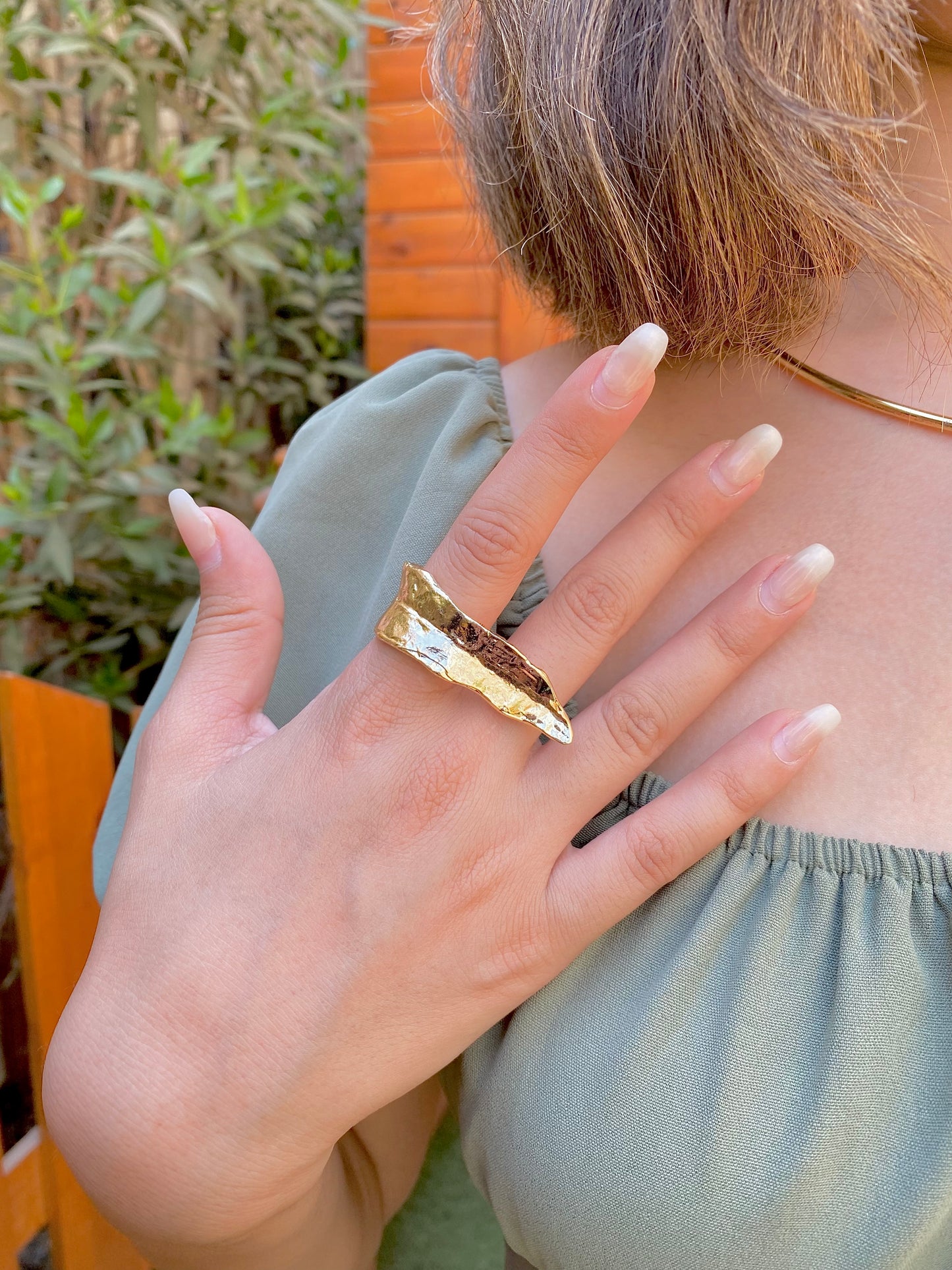 Golden Crest | Sculpted Brass Ring
