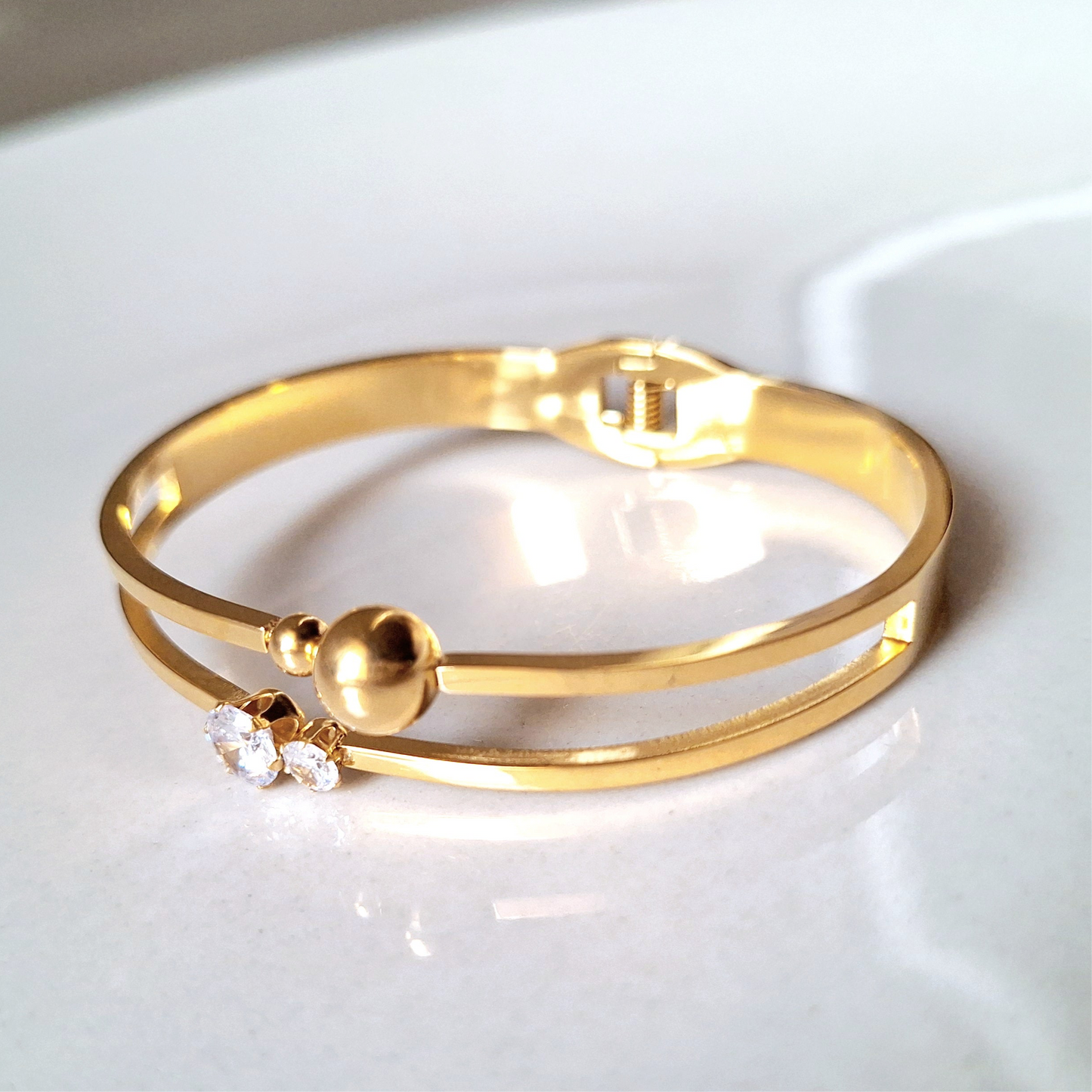 20164 Gold Plated Bangle