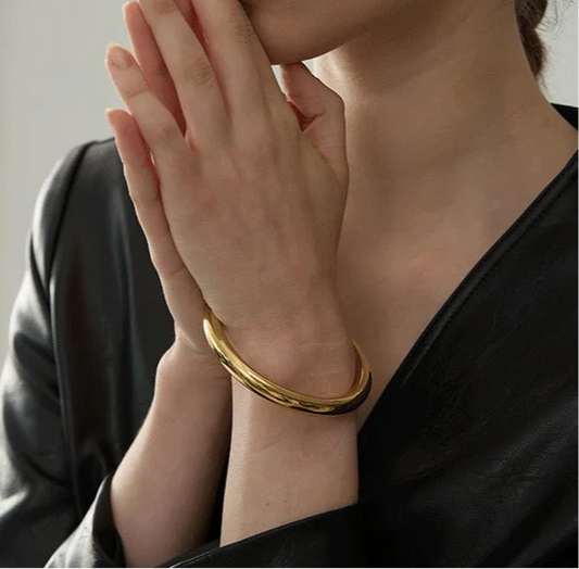 20126 Gold Plated Bangle