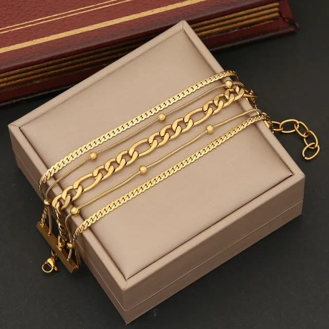 30365 Gold Plated Bracelet