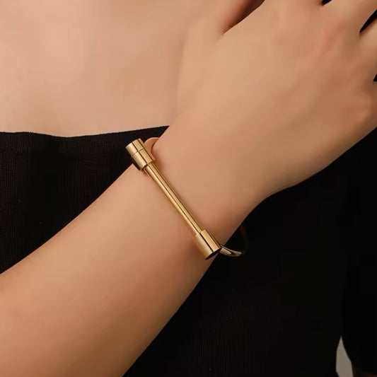 20201 Gold Plated Bangle