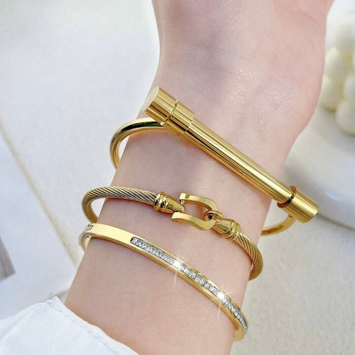 20201 Gold Plated Bangle