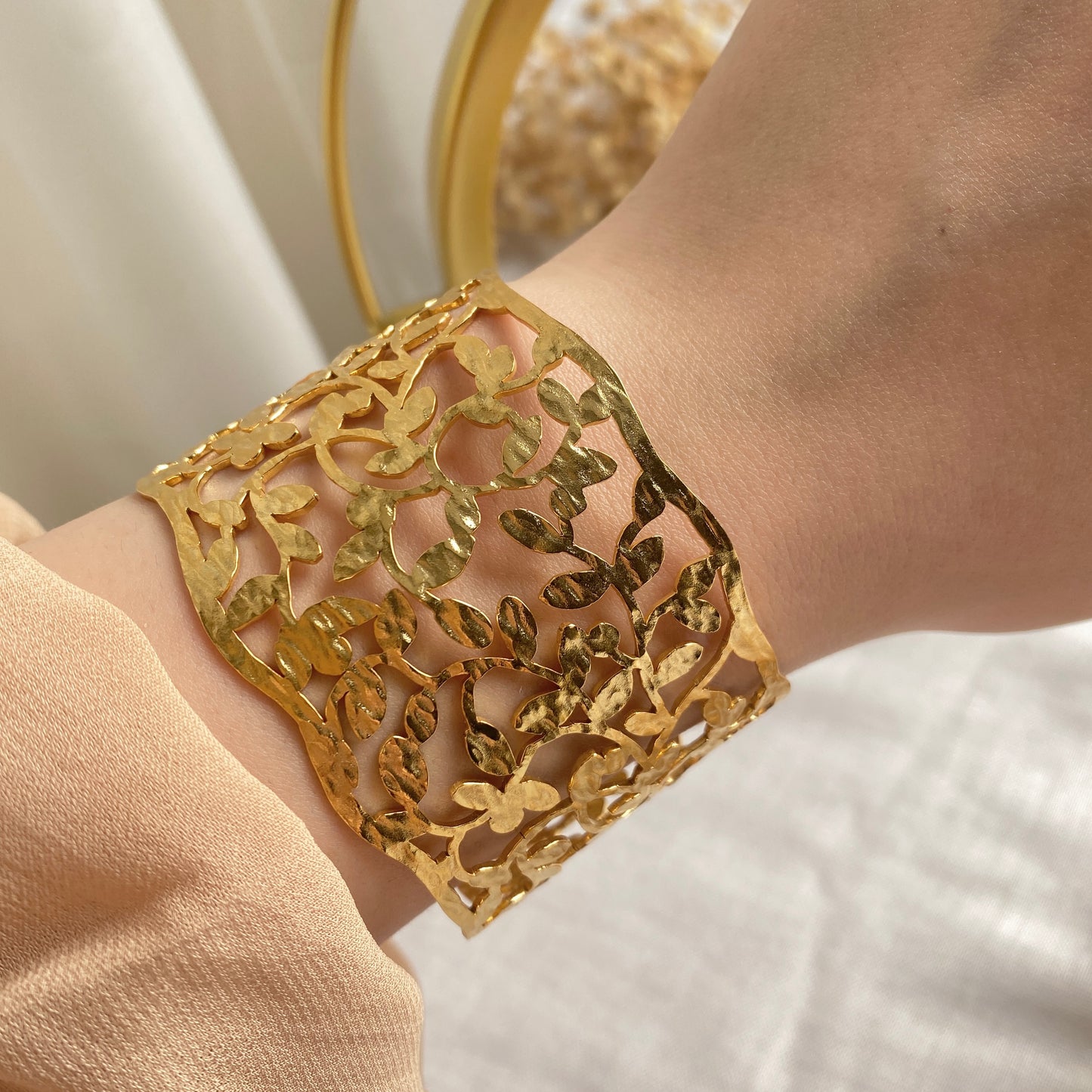 20300 Gold Plated Bangles Set