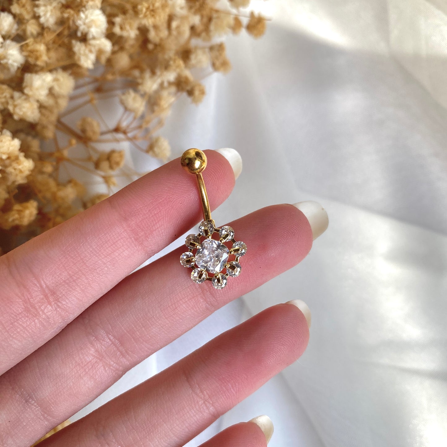 00053 Gold Plated Piercing