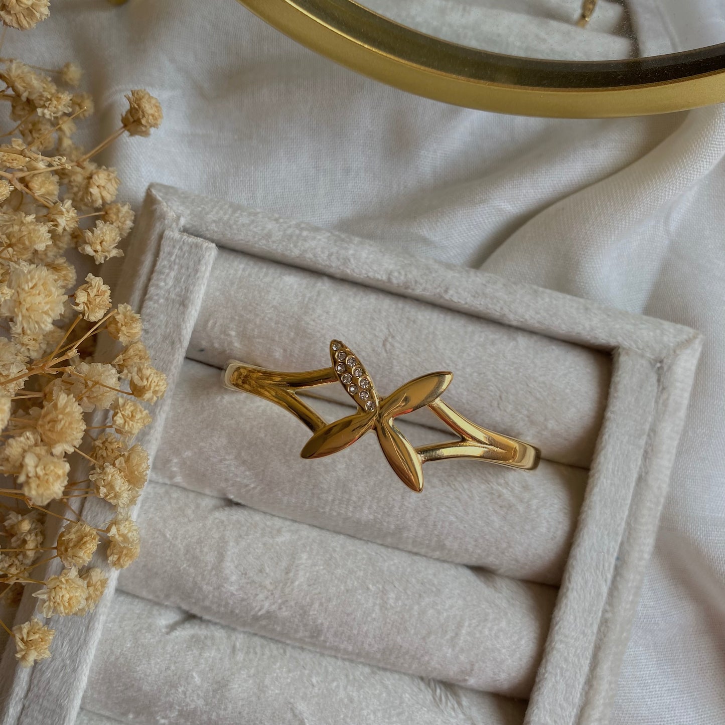 20315 Gold Plated Bangle