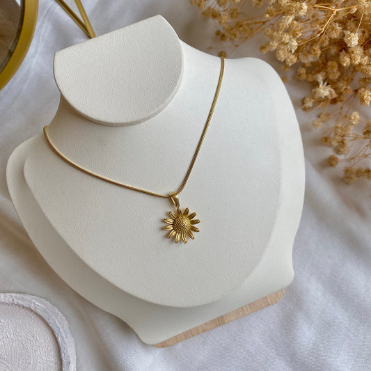 10715 Gold Plated Necklace