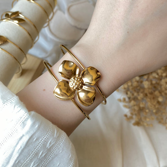 20344 Gold Plated Bangle