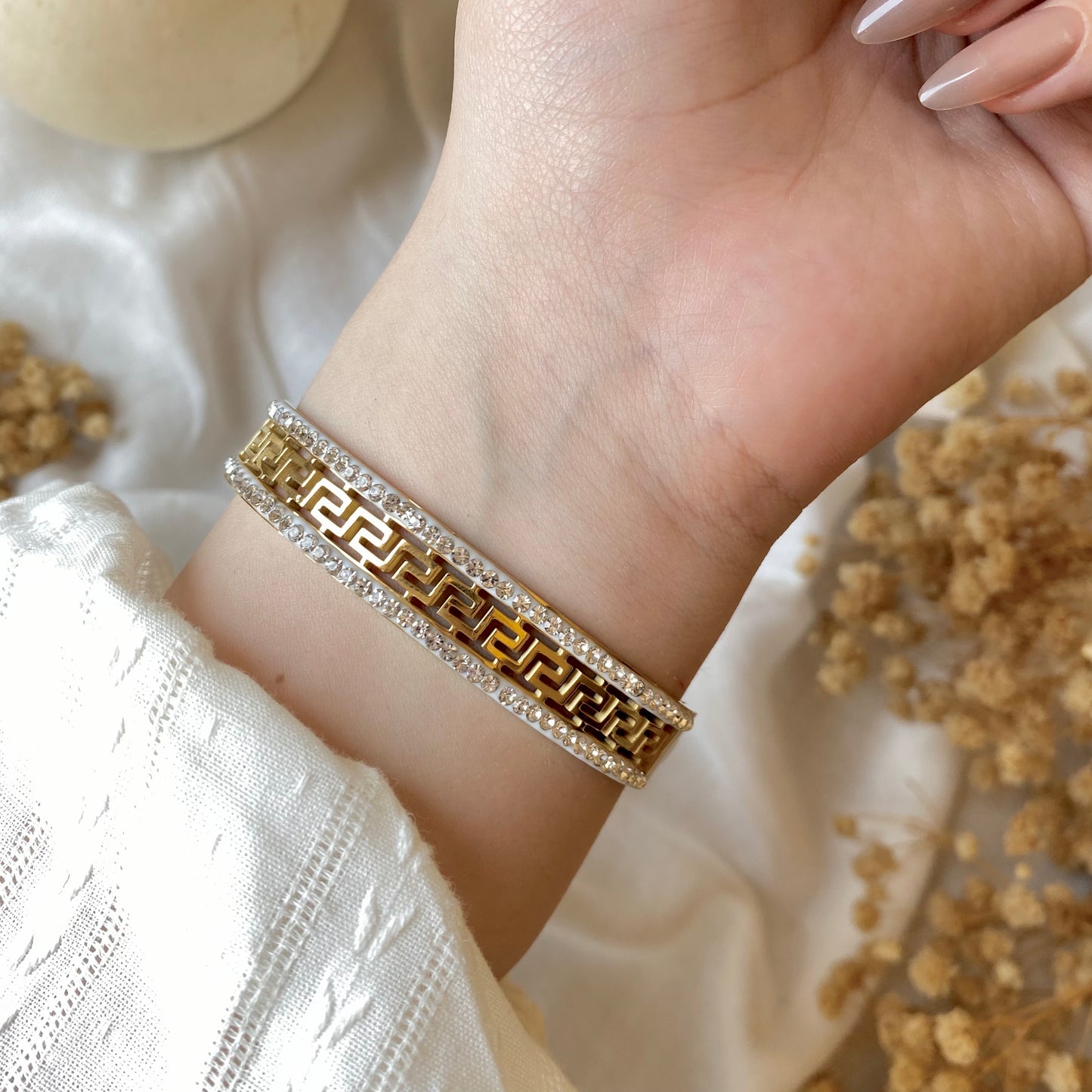 20350 Gold Plated Bangle