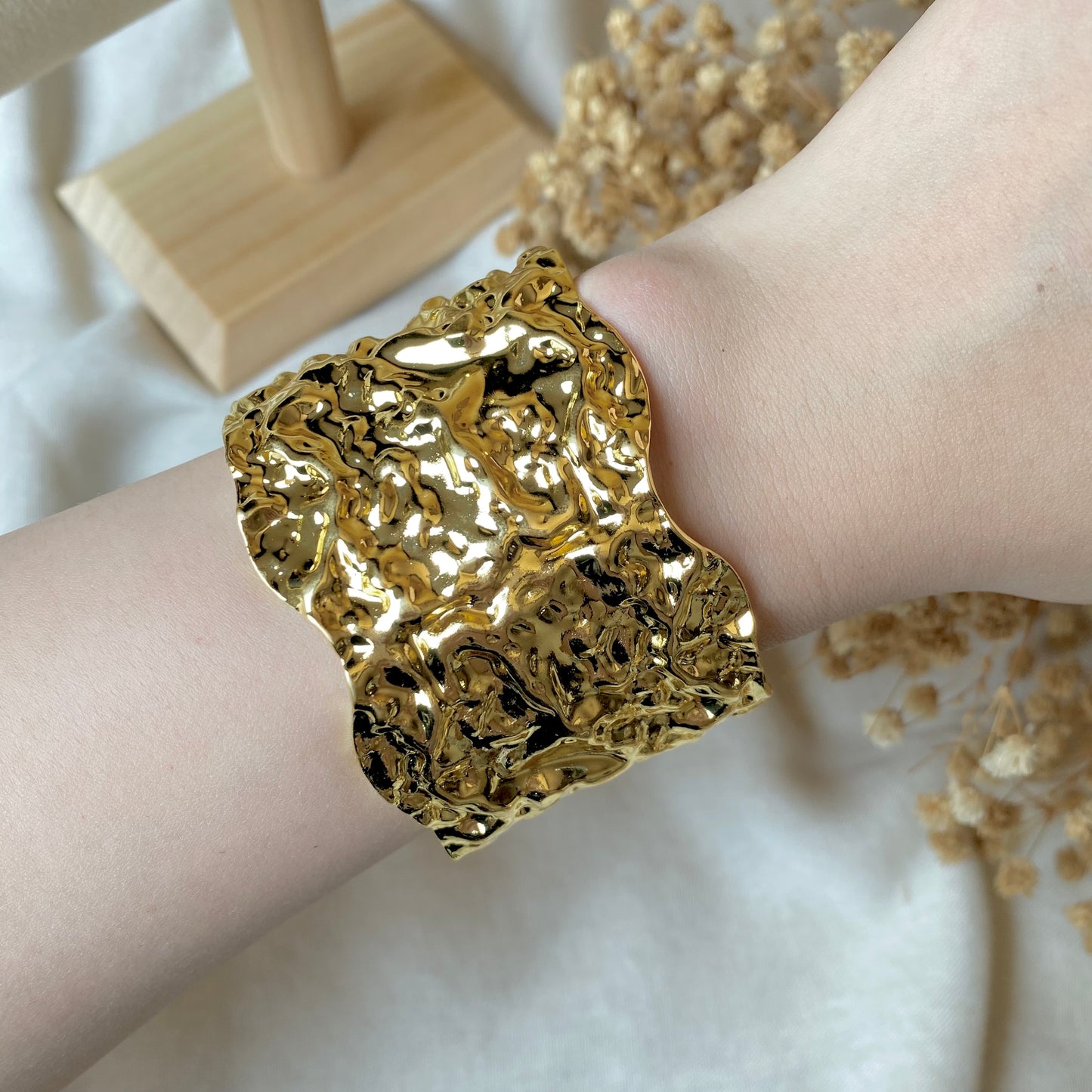 #20008 Copper Gold Plated bangle