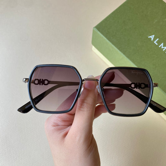 0010-3 Designer-Inspired Metal Frame Sunglasses