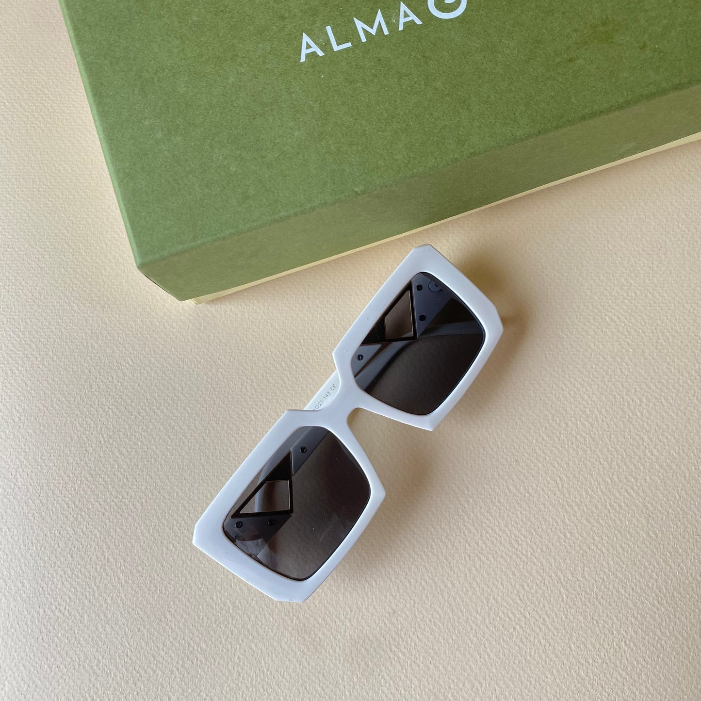 0011-1 TriBold Edge Sunglasses