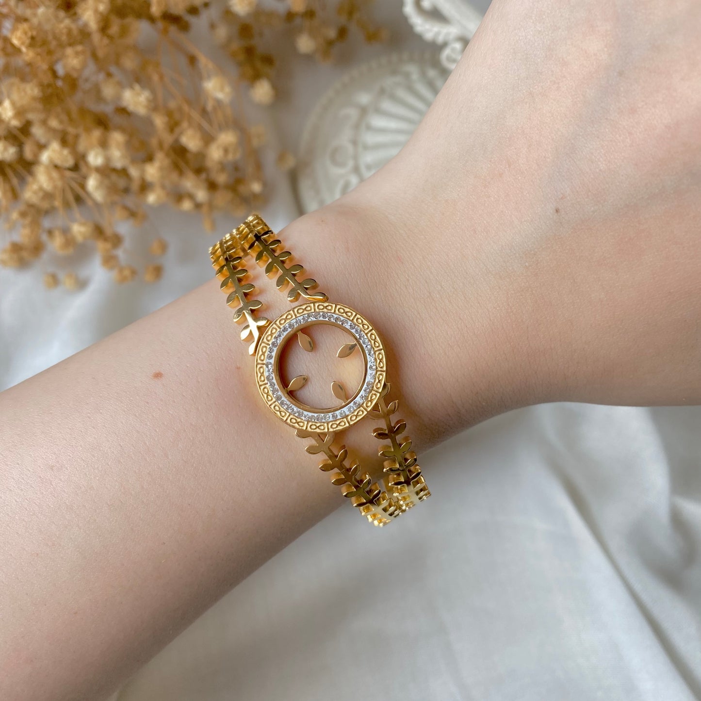 20371 Gold Plated Bangle
