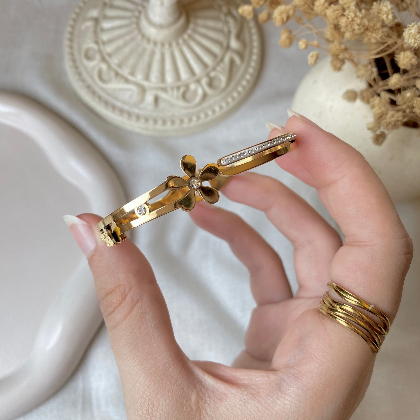 20377 Gold Plated Bangle
