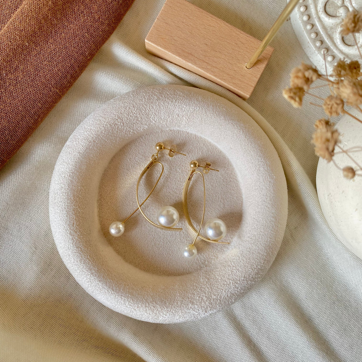 40488 gold plated Earrings