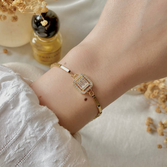 30598 Gold Plated Bracelet