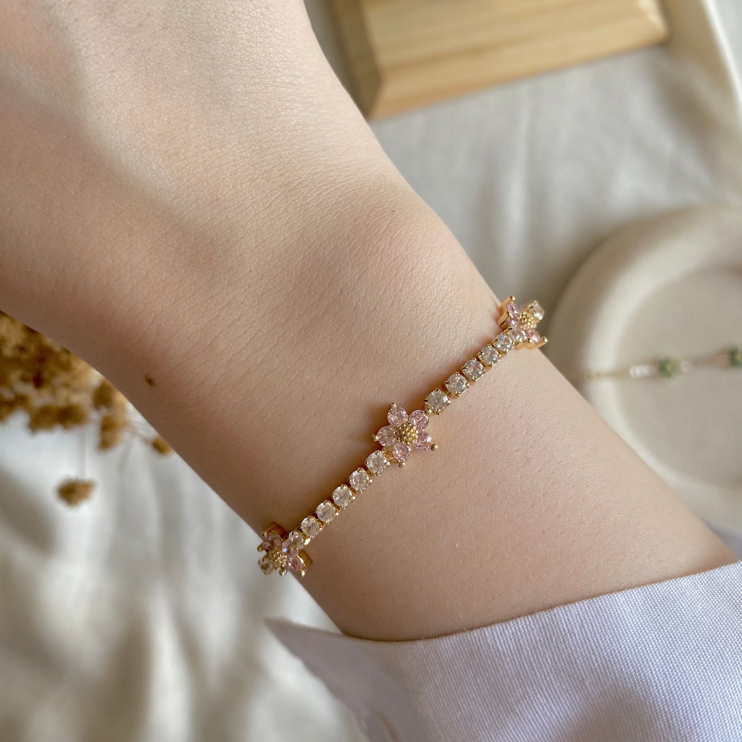 30600 Gold Plated Bracelet