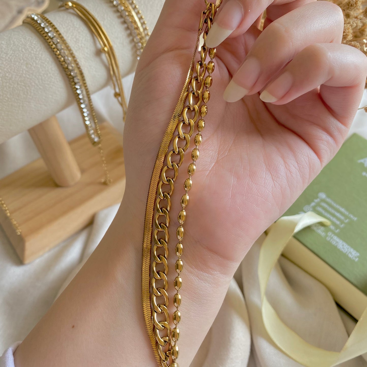 30614 Gold Plated Bracelet