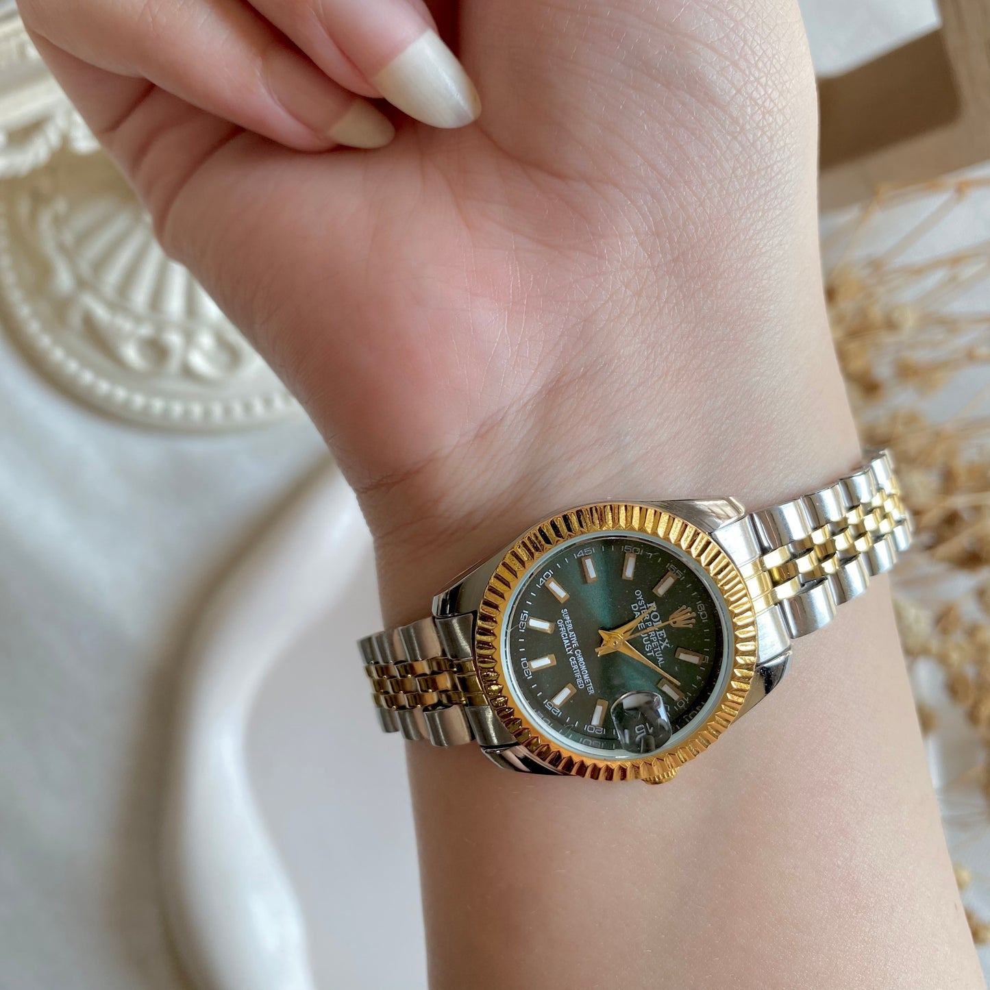 0015-1 Gold Plated stainless steel Watch