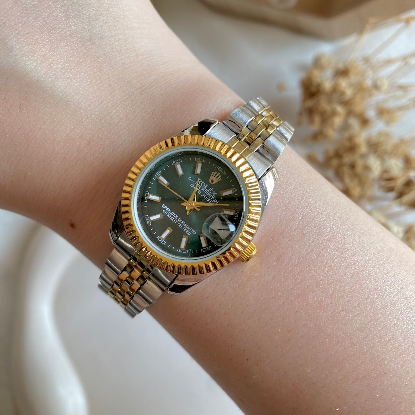 0015-1 Gold Plated stainless steel Watch