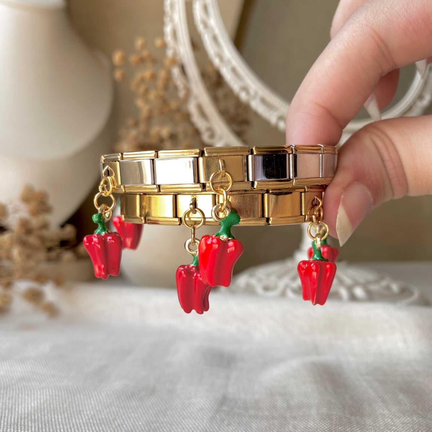 20387 Gold Plated Bangle