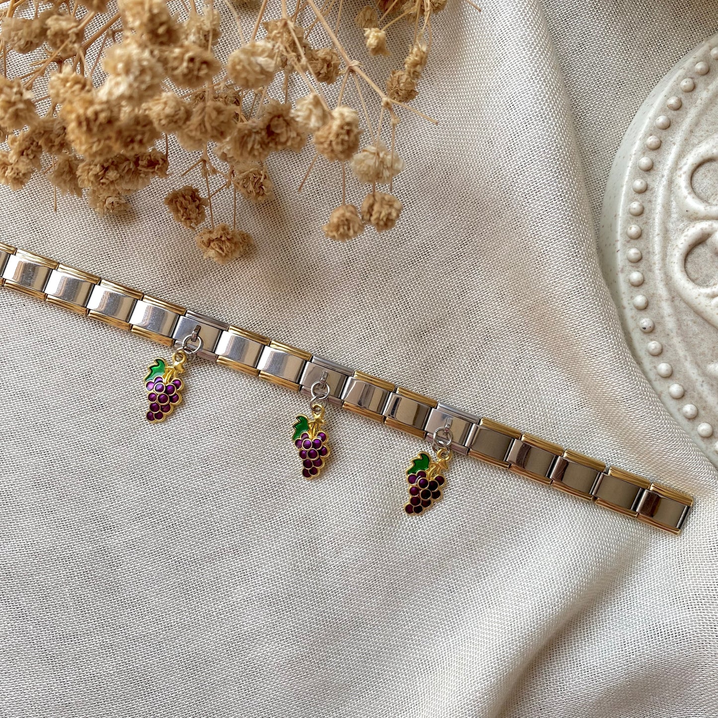 20389 Gold Plated Bangle