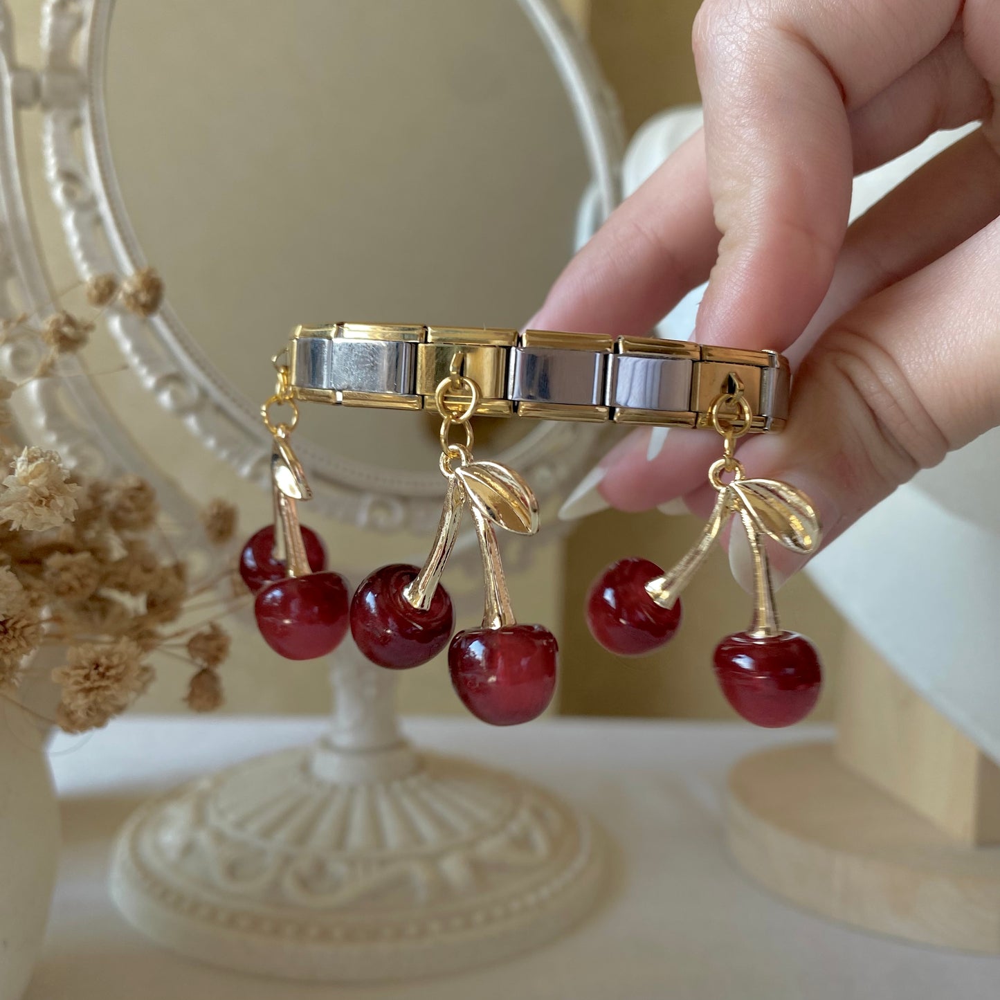 20390 Gold Plated Bangle