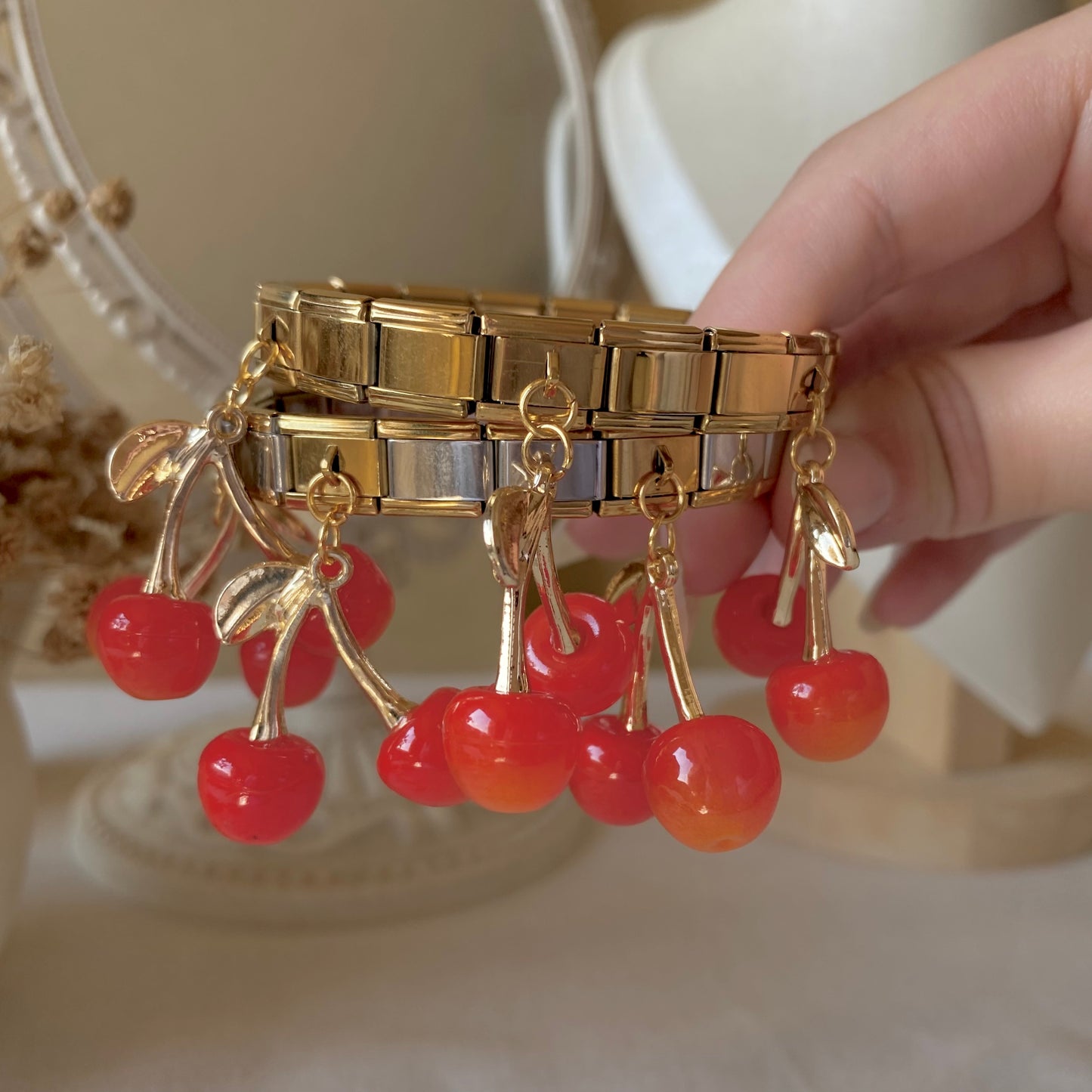 20391 Gold Plated Bangle